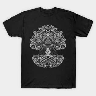 Yggdrasil Norse Viking Tree of Life Pagan Mythology Knotwork T-Shirt